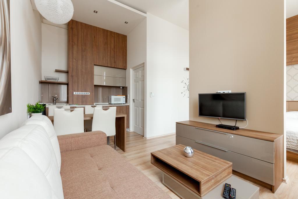 Holidays Concept Budapest Extérieur photo